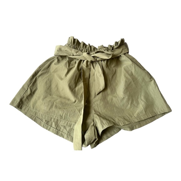 Pants - 🆕Khaki short pants